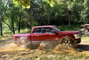 2018 Ford F-150 Media Drive